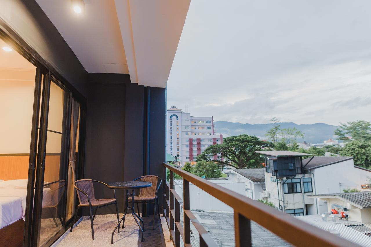 No.9 Hostel & Cafe Chiang Mai Eksteriør billede